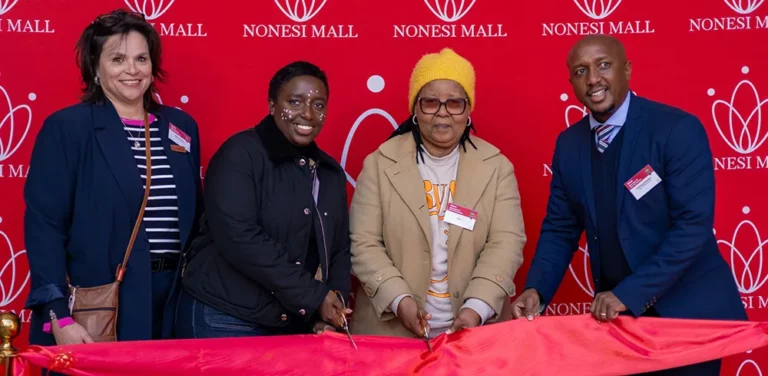 Nonesi ribbon cutting